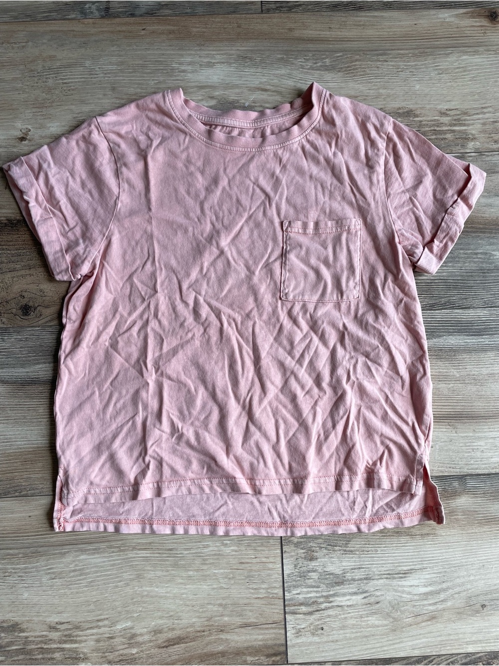 ⭐️3 for  $8⭐️ see shop for items!
Soft Pink Pocket Tee